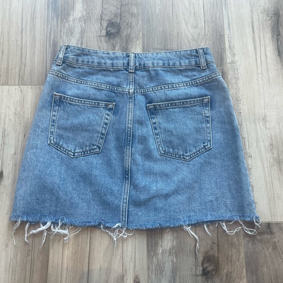 Topshop Blue Denim Jean Mini Skirt - Size 6 - Picture 6 of 9